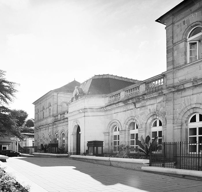 etablissement-thermal-neris-les-bains